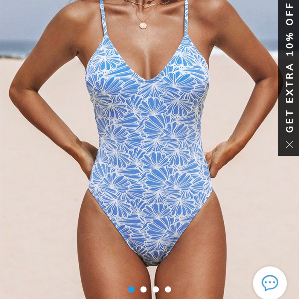 Cupshe SZ Small Flower Power Plunge Swimsuit One-Piece, NEW